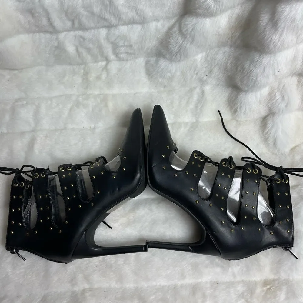 Izabella Rue Grette black studs lace up heels pointed toe with back zipp…